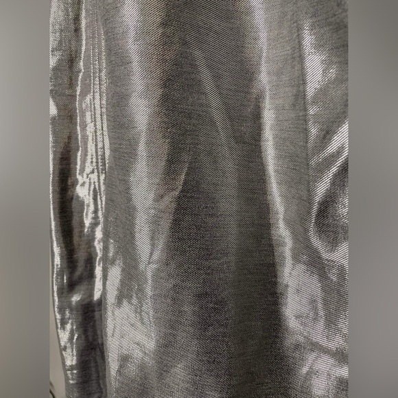 Women’s top shop elegant, metallic dress - Picture 8 of 8
